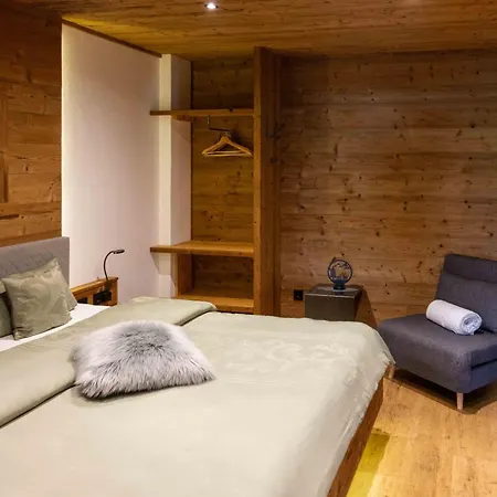 Heidi カルティッシュ